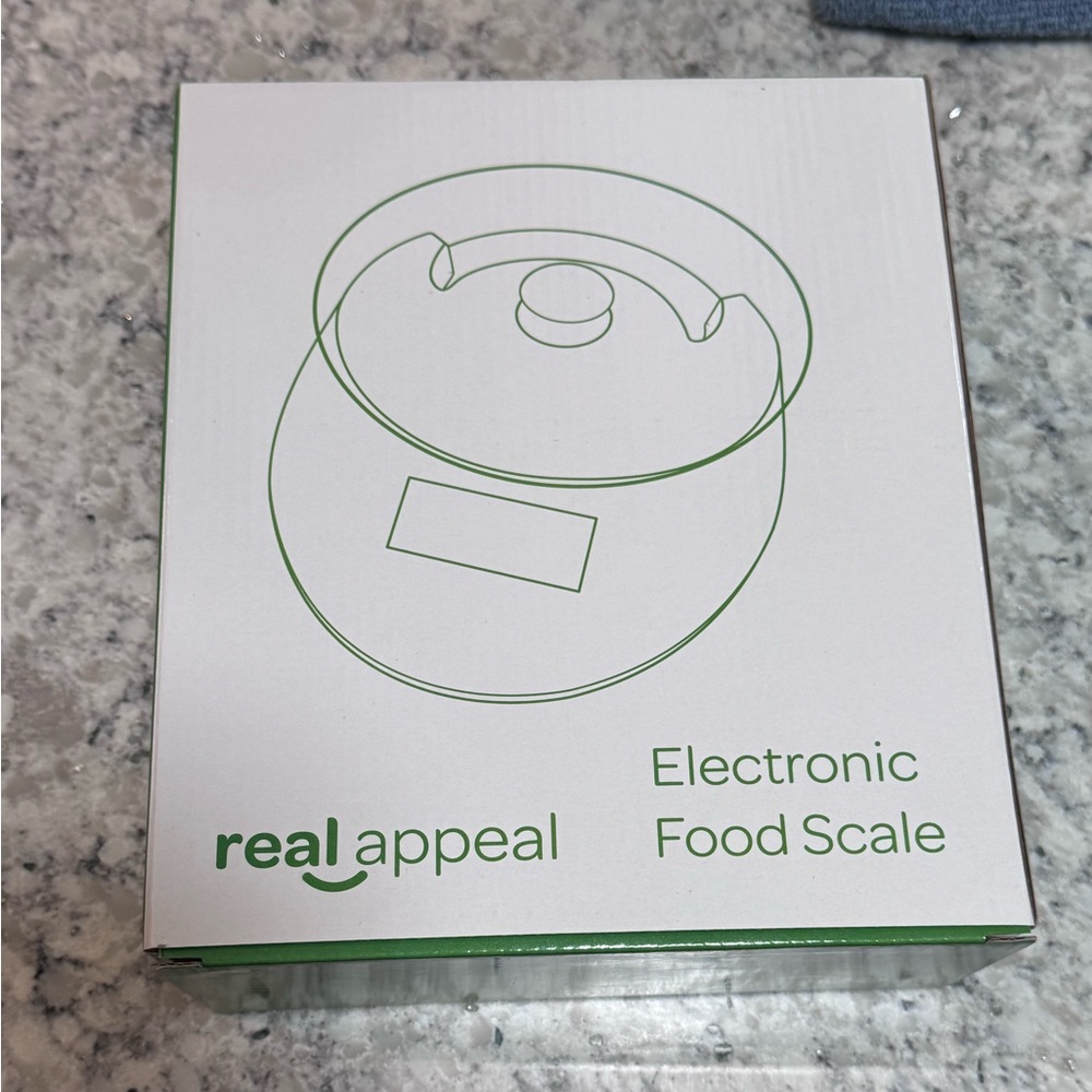 NEW Real Appeal Electronic Food Scale. Unused In box W/2 FREE portion plates!